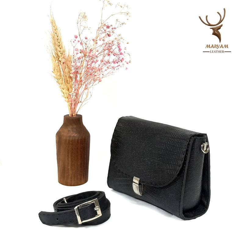 کیف چرم طبیعی زنانه مدل ماریا 02